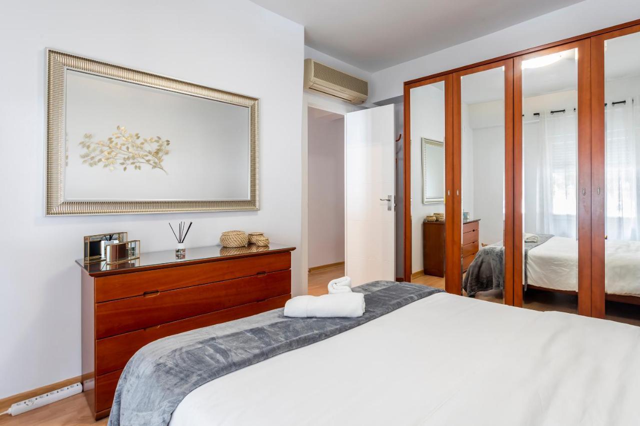 Precioso Piso Moderno: Terraza, A/c, Netflix, Wifi Appartamento