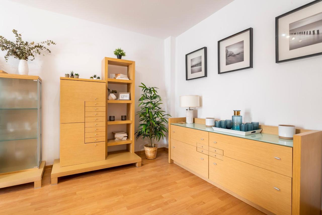 Precioso Piso Moderno: Terraza, A/c, Netflix, Wifi Appartement Valencia