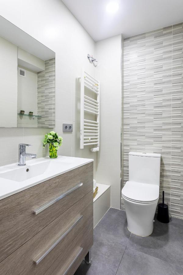 Appartement Precioso Piso Moderno: Terraza, A/c, Netflix, Wifi Valencia